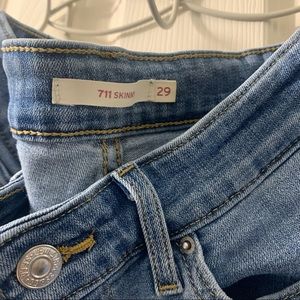 Levi’s 711 Jeans